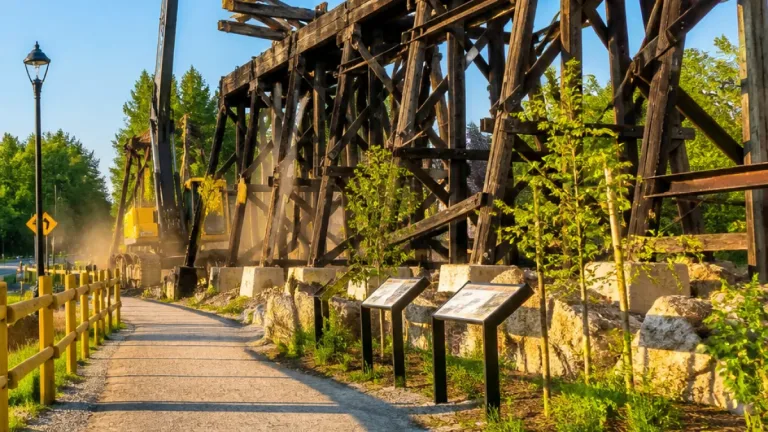 Georgetown trestle in Washington, D.C., to be removed; trail restoration planned