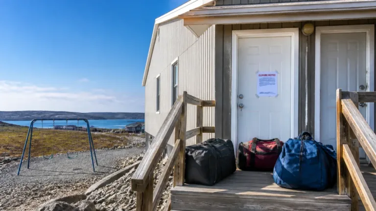 Iqaluit group homes to close; seven kids in care face move south after contract ends
