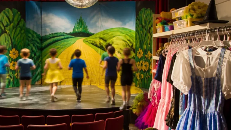 Laval summer theatre camp marks 20 years with original, disco‑tinged 'Return to Oz'