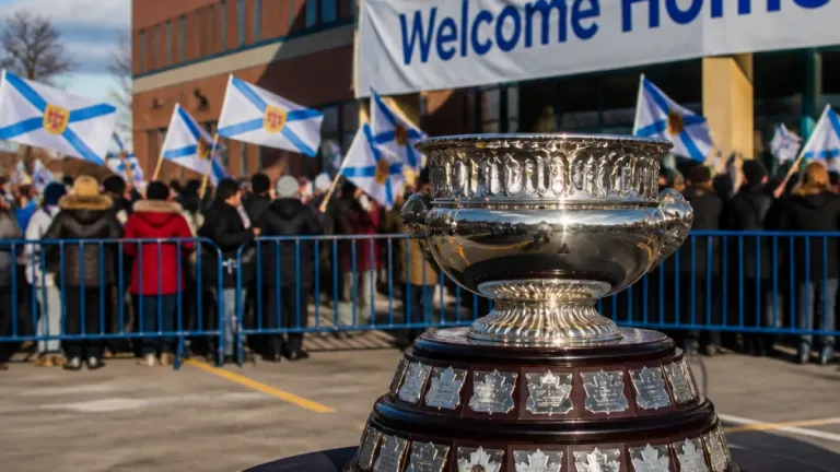 New Glasgow celebrates as PWHL coach Kori Cheverie brings Walter Cup home