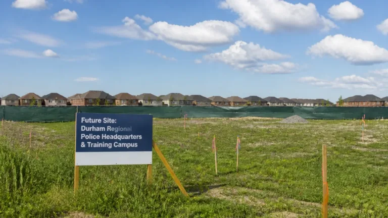 Oshawa eyed for new Durham police HQ under $1.1B plan, council vote 18–9