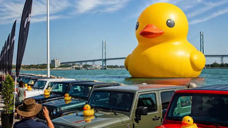 Windsor welcomes 40-foot Jeep rubber duck as company marks 85 years in Canada